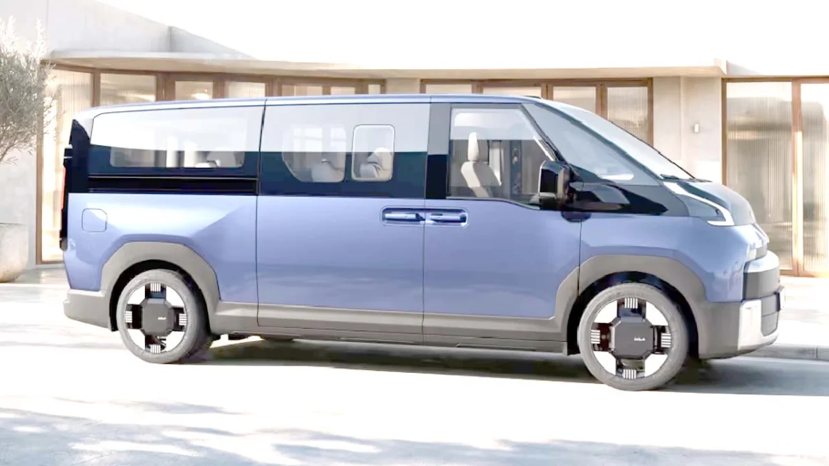 KIA कि PV7 - 460 किलोमीटर रेंज और AWD का ऑप्शन, लॉन्च होगी 11 सीटर इलेक्ट्रिक वैन, जानिए फीचर 