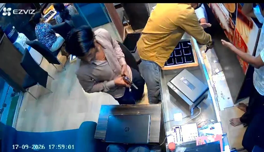 सिंगरौली - ज्वेलरी शॉप डकैती मामले में CCTV वीडियो आया सामने, देखिए डकैतों की फोटो, कई आरोपी गिरफ्तार